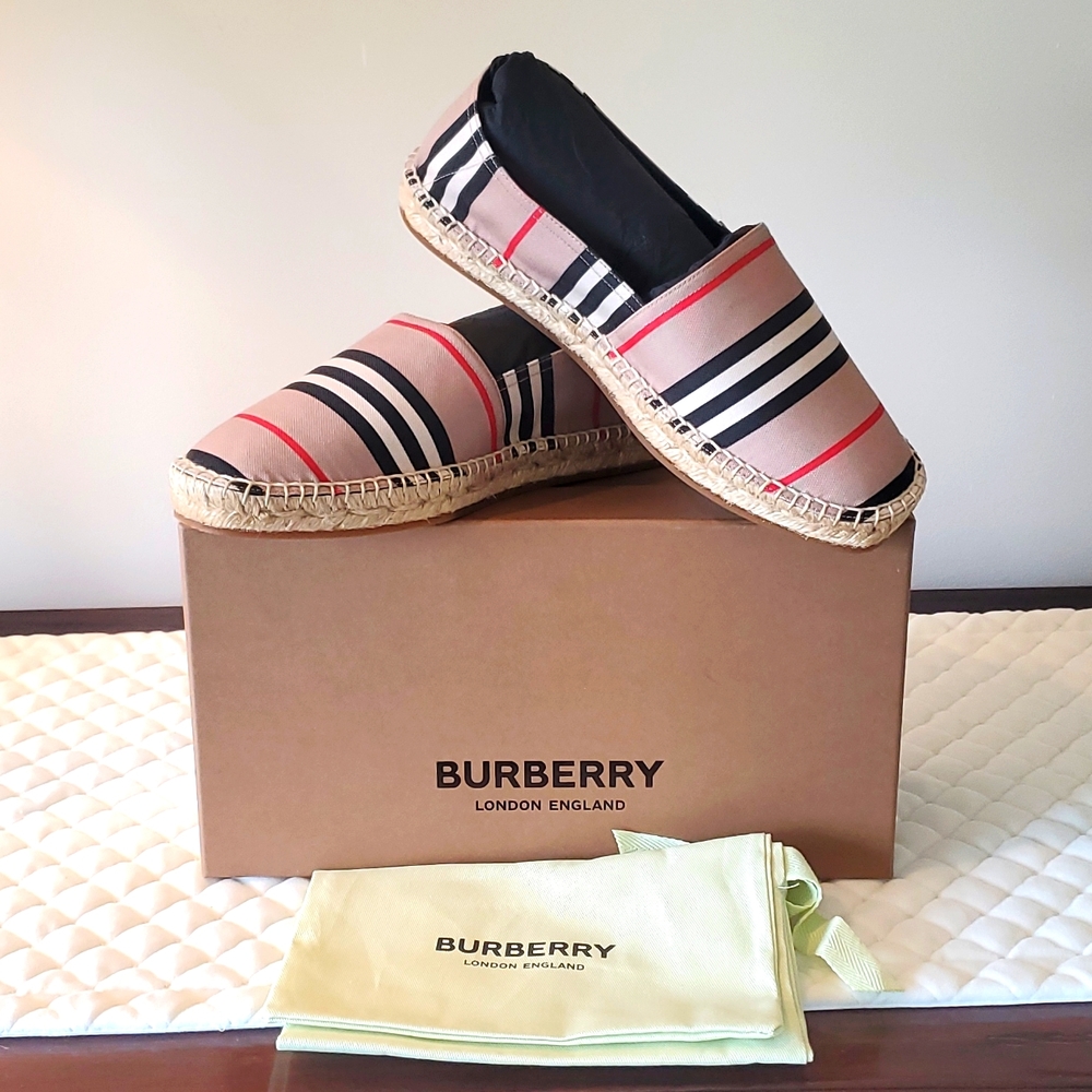 💥❤️NWT Burberry Espadrilles